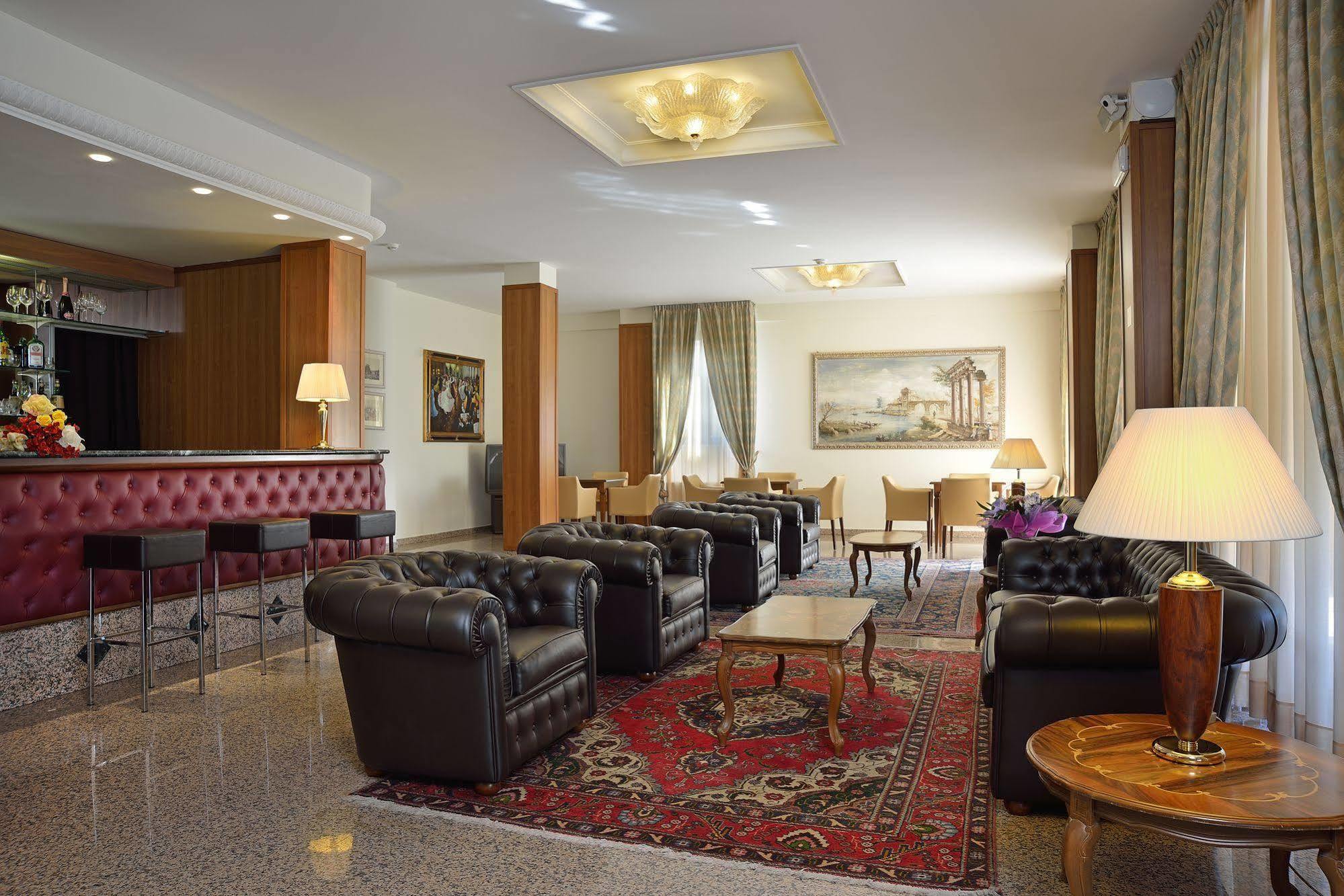 Hotel Rossini Pesaro Dış mekan fotoğraf